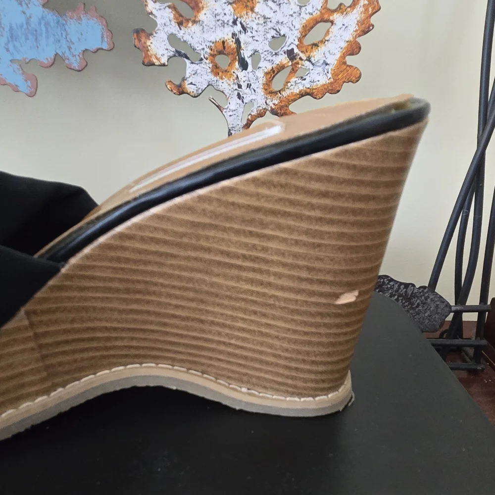 Xhilaration Women’s Wedge Sandals – Black Stretch Upper – 4